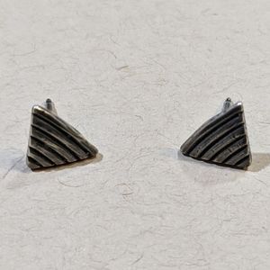 Seaworthy Sterling Silver Triangle Studs Earrings